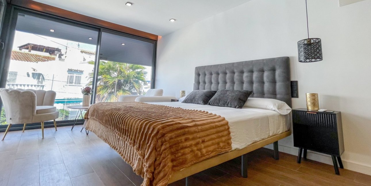 Resale - Townhouse -
Torrevieja - Aguas Nuevas