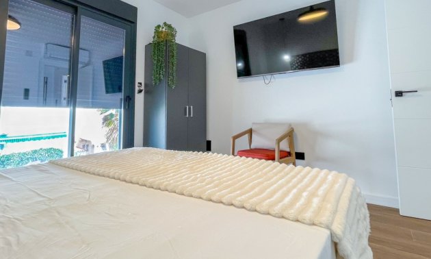 Resale - Townhouse -
Torrevieja - Aguas Nuevas