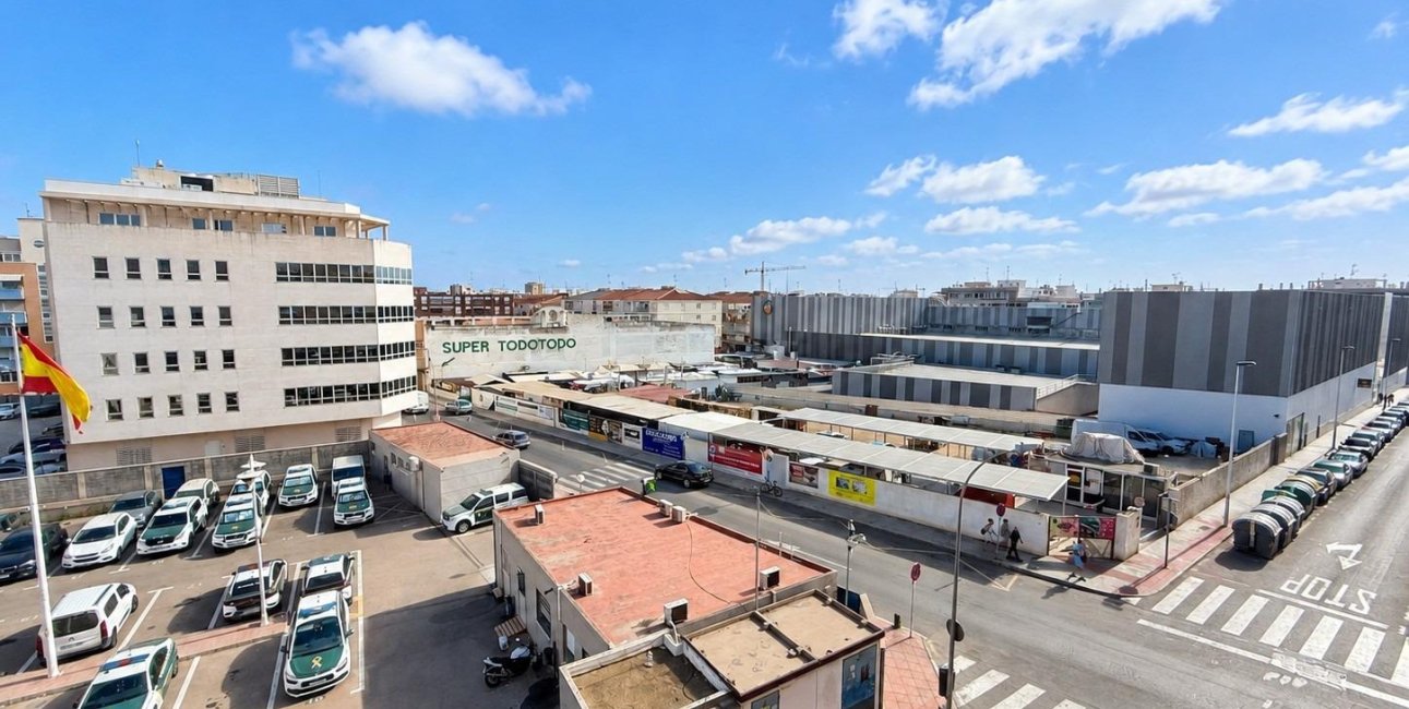 Reventa - Apartamento / piso -
Torrevieja - Playa del Cura
