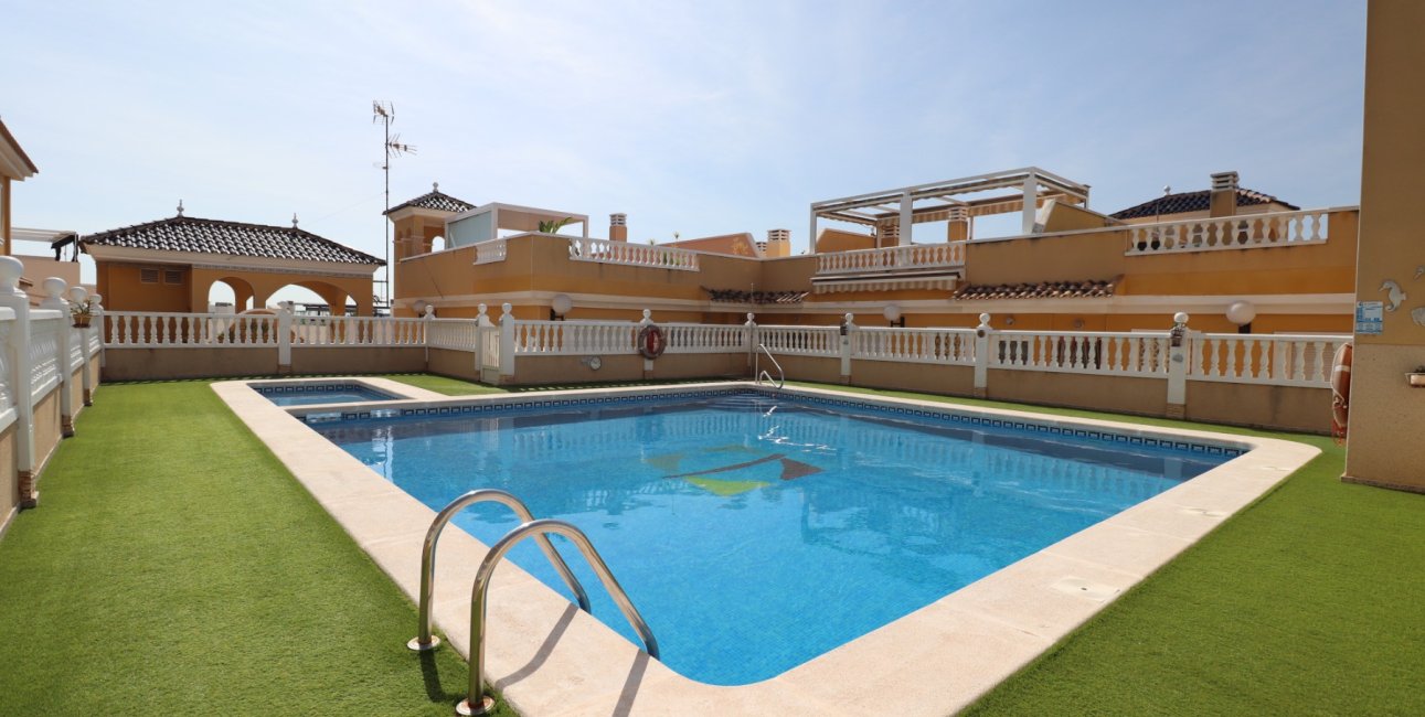 Resale - Townhouse -
Benijofar - Benijofar - Village