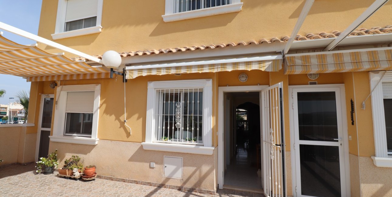 Resale - Townhouse -
Benijofar - Benijofar - Village