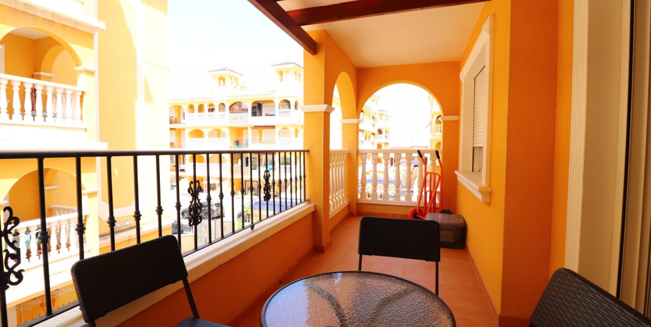 Reventa - Apartamento / piso -
Algorfa - Algorfa - Village