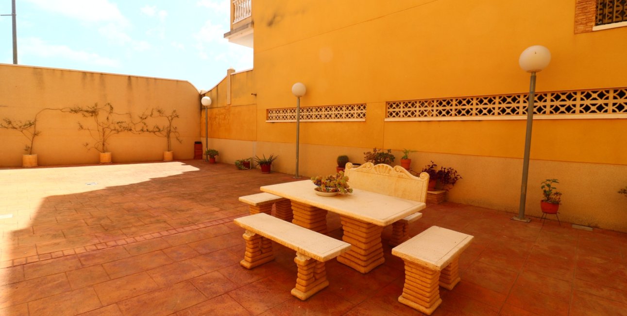 Reventa - Apartamento / piso -
Algorfa - Algorfa - Village