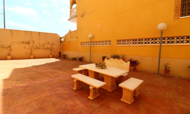 Reventa - Apartamento / piso -
Algorfa - Algorfa - Village