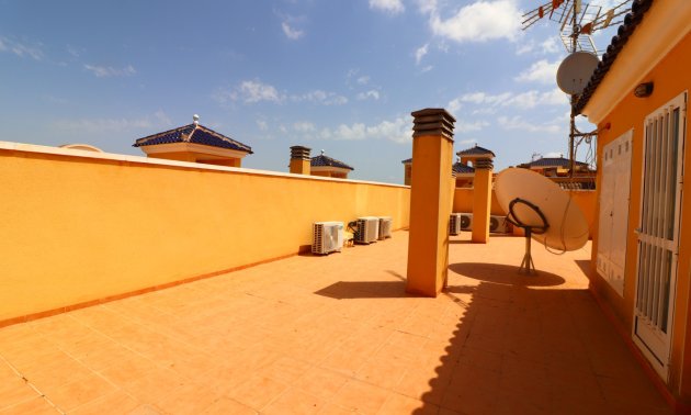 Reventa - Apartamento / piso -
Algorfa - Algorfa - Village