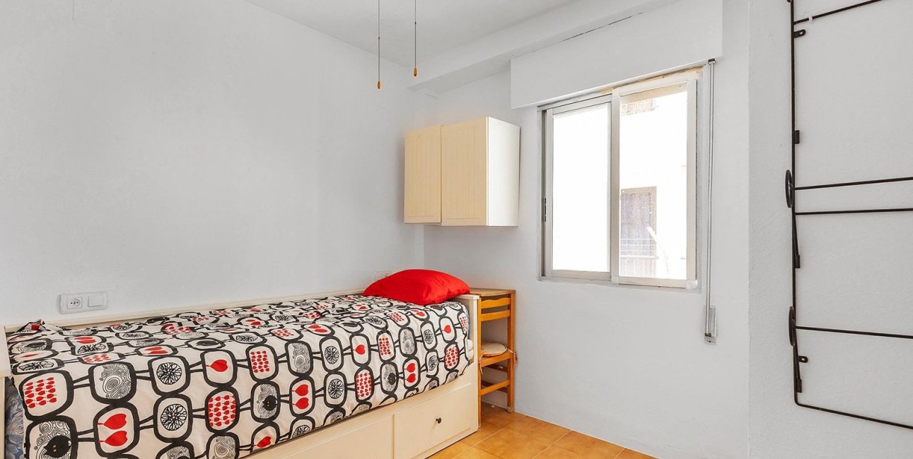 Reventa - Ático -
Torrevieja - La Mata