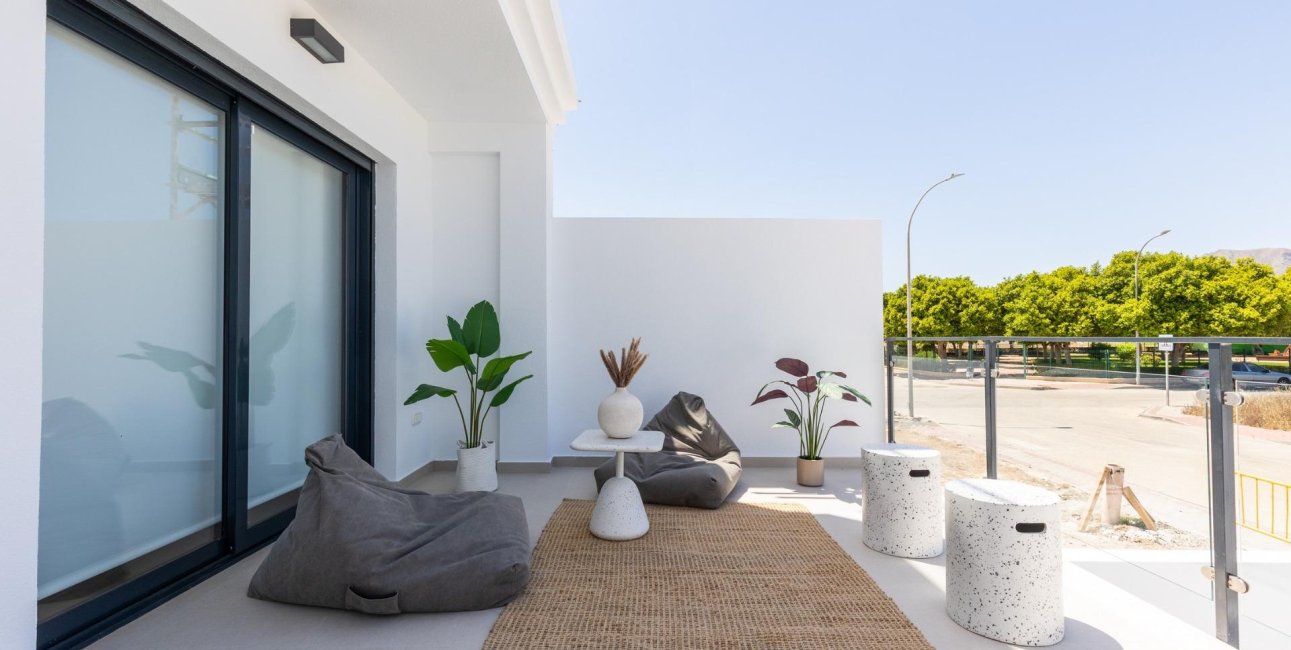 Obra nueva - Villa -
Rafal - pueblo