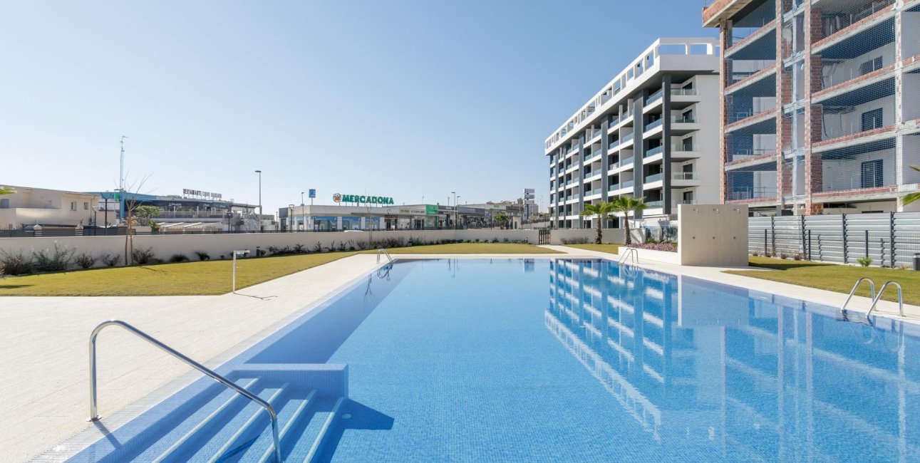Obra nueva - Apartamento / piso -
Torrevieja - Torreblanca