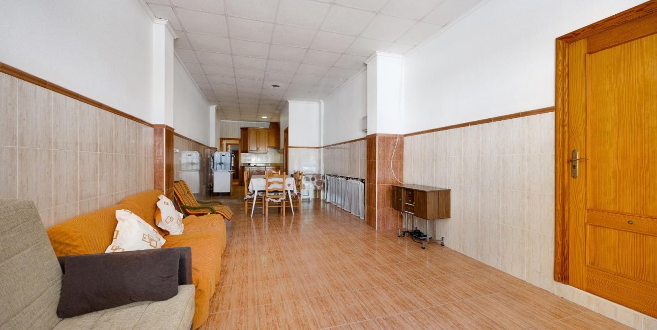Resale - Apartment / flat -
Torrevieja - Playa del Cura