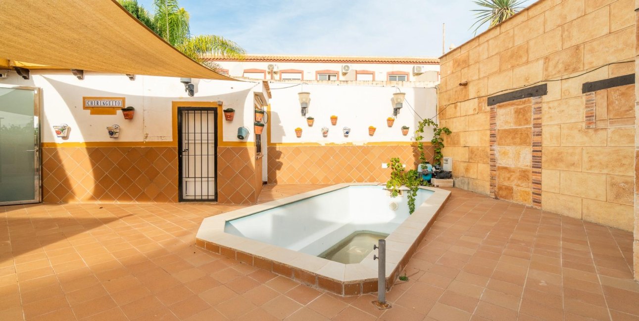 Rynek wtórny - Willa -
Torrevieja - Orihuela costa