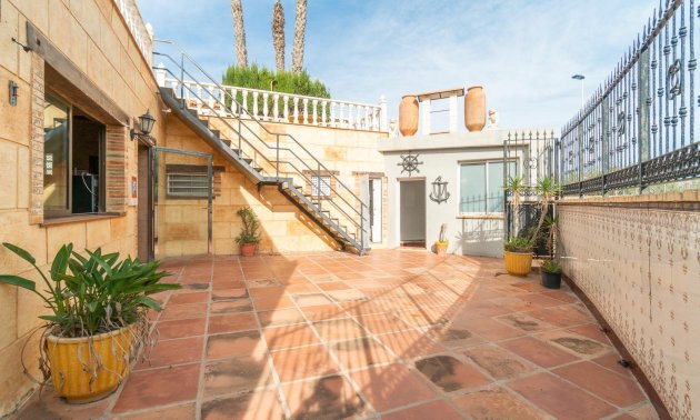 Rynek wtórny - Willa -
Torrevieja - Orihuela costa