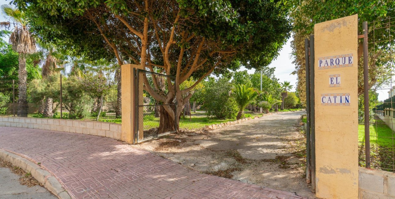 Rynek wtórny - Willa -
Torrevieja - Orihuela costa