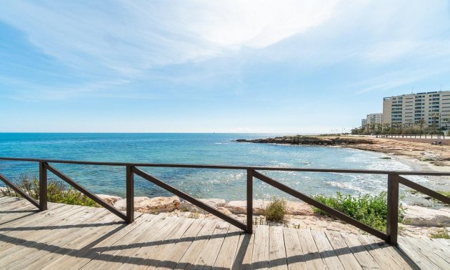 Reventa - Apartamento / piso -
Orihuela Costa - Rocio del Mar