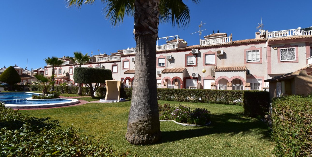 Rynek wtórny - Dom Szeregowy -
Orihuela Costa - Playa Flamenca