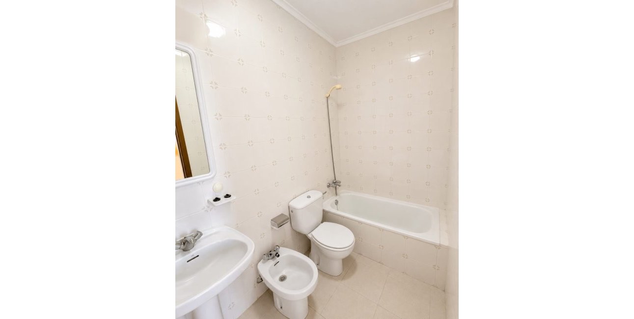 Resale - Apartment / flat -
Ciudad Quesada - Altos de Quesada