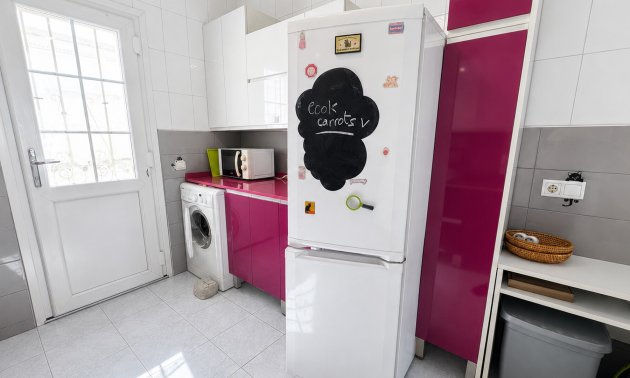 Resale - Bungalow -
Ciudad Quesada - Pueblo Bravo