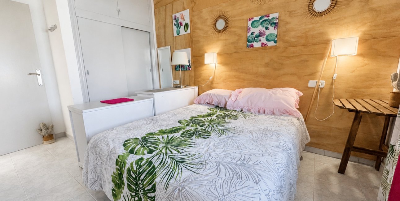 Resale - Bungalow -
Ciudad Quesada - Pueblo Bravo