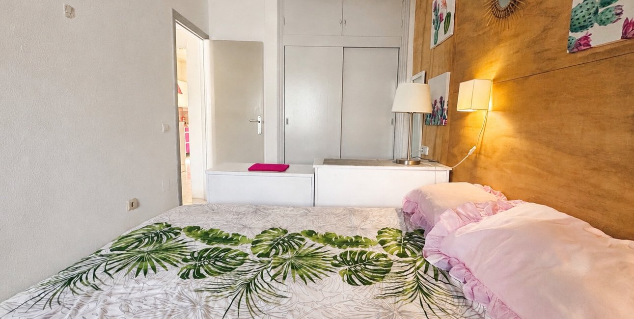 Resale - Bungalow -
Ciudad Quesada - Pueblo Bravo