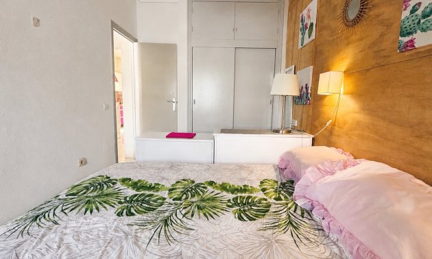 Resale - Bungalow -
Ciudad Quesada - Pueblo Bravo