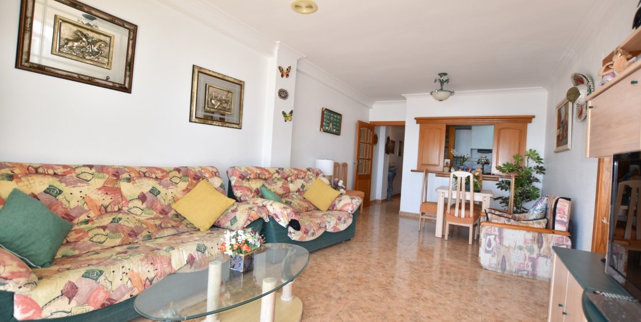 Resale - Apartment / flat -
Torrevieja - Torre La Mata