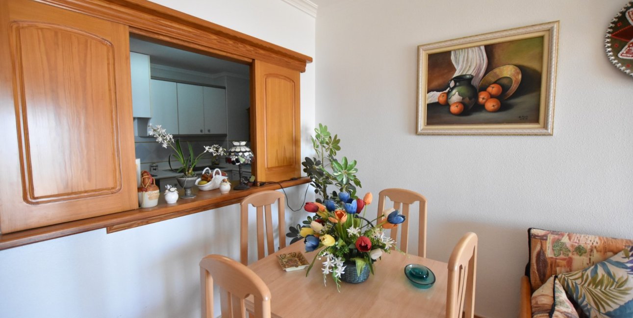 Resale - Apartment / flat -
Torrevieja - Torre La Mata