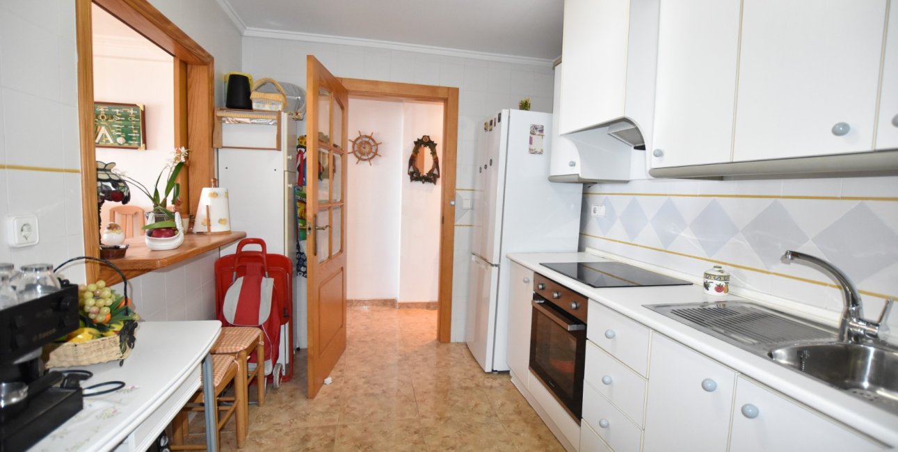 Resale - Apartment / flat -
Torrevieja - Torre La Mata