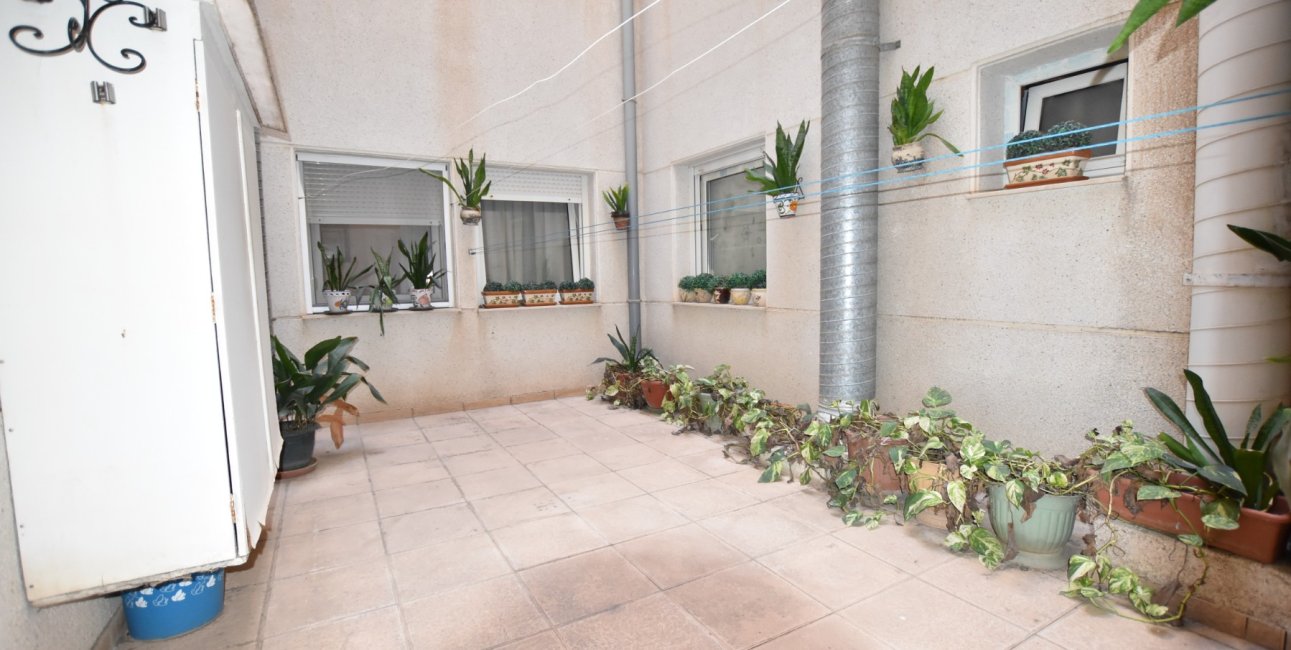 Resale - Apartment / flat -
Torrevieja - Torre La Mata