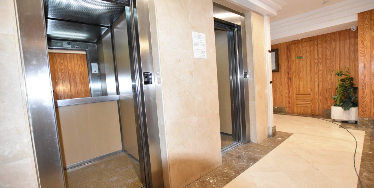 Resale - Apartment / flat -
Torrevieja - Torre La Mata