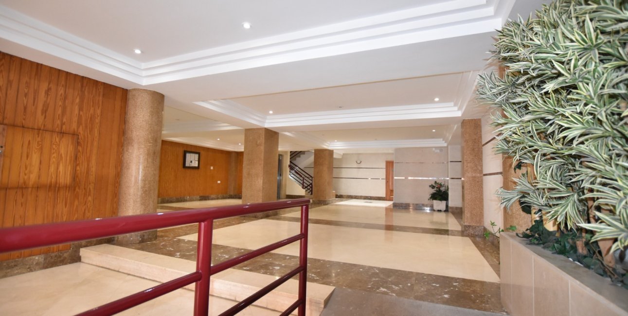Resale - Apartment / flat -
Torrevieja - Torre La Mata