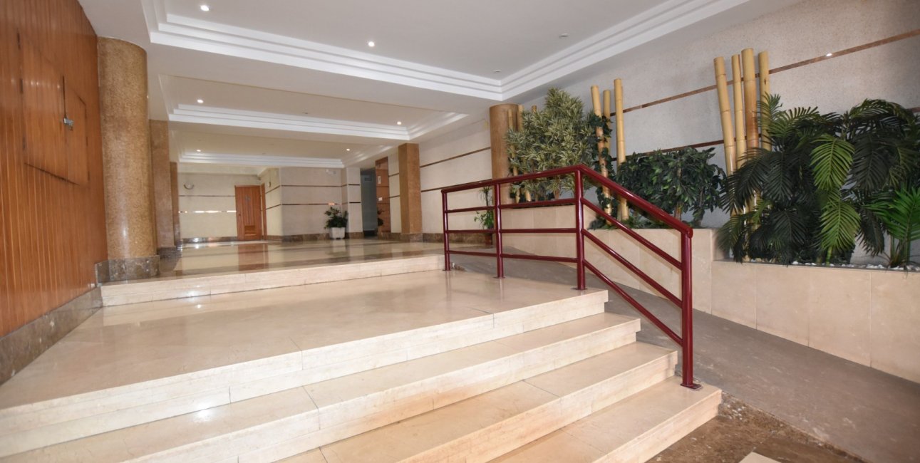 Resale - Apartment / flat -
Torrevieja - Torre La Mata