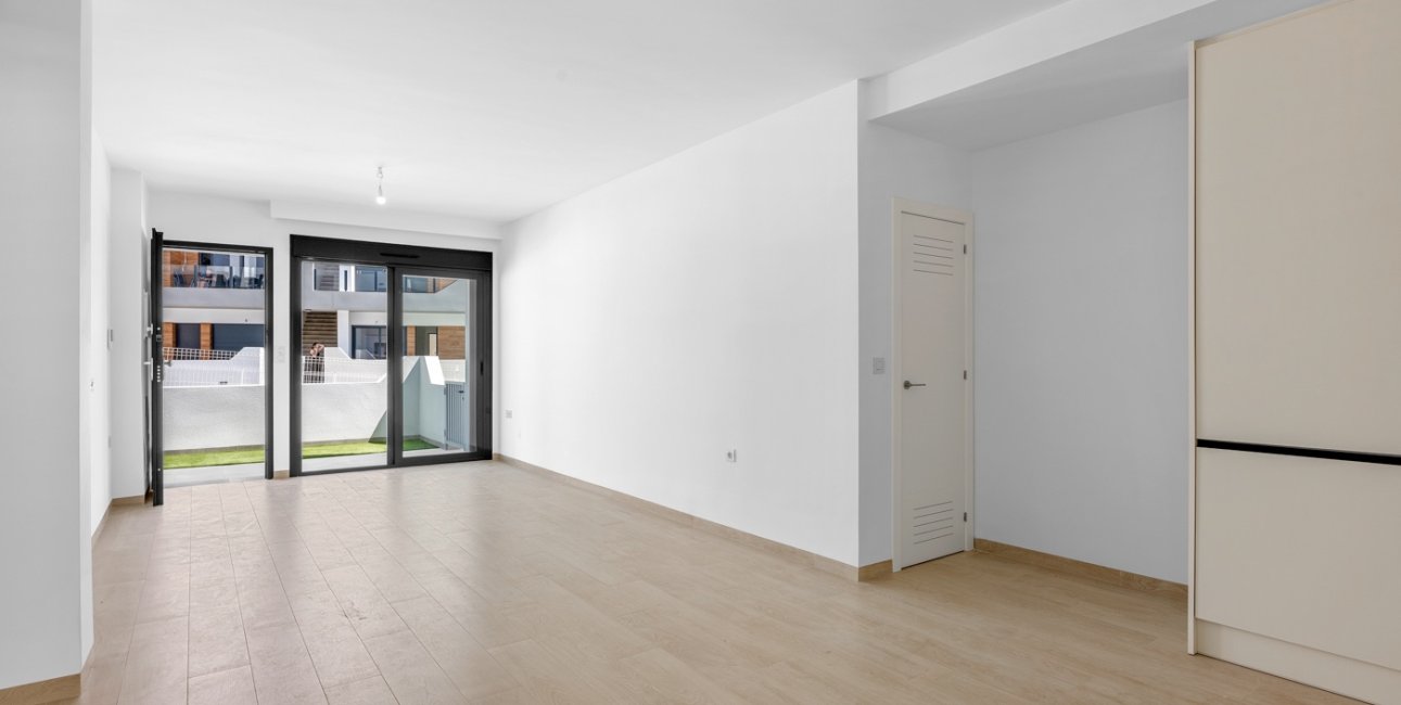 Resale - Apartment / flat -
San Miguel de Salinas - San Miguel - Town