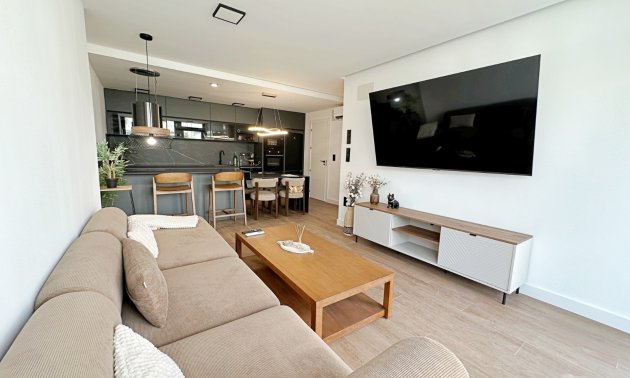 Resale - Townhouse / Terraced House -
Torrevieja