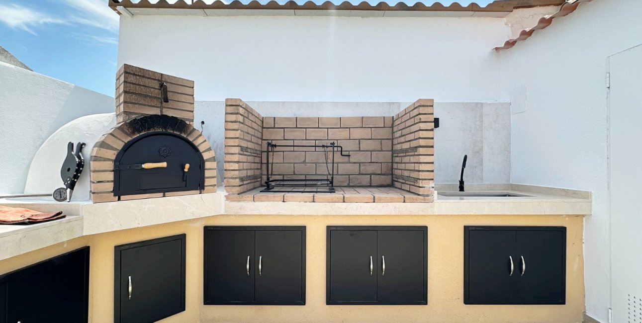 Resale - Townhouse / Terraced House -
Torrevieja