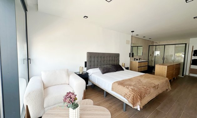 Resale - Townhouse / Terraced House -
Torrevieja