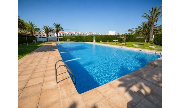 Resale - Townhouse / Terraced House -
Torrevieja