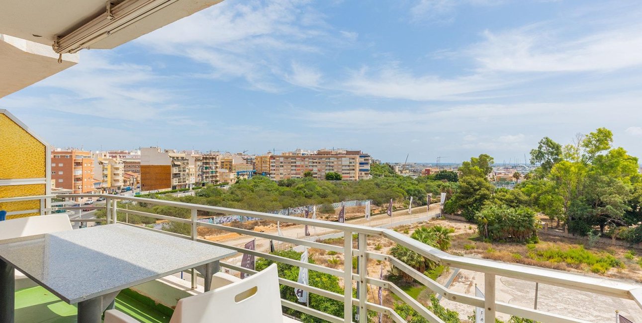 Reventa - Apartamento / piso -
Torrevieja - Acequion
