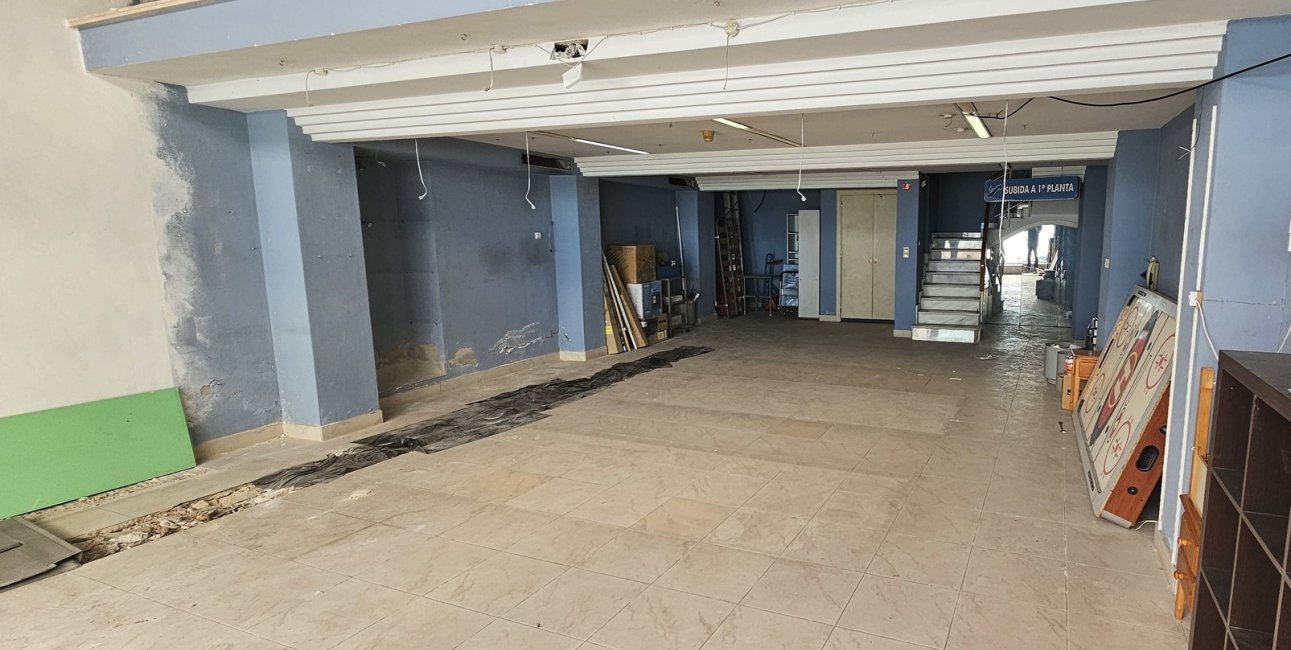 Resale - Building (Mixed-Use) -
Torrevieja - Torrevieja - Centre