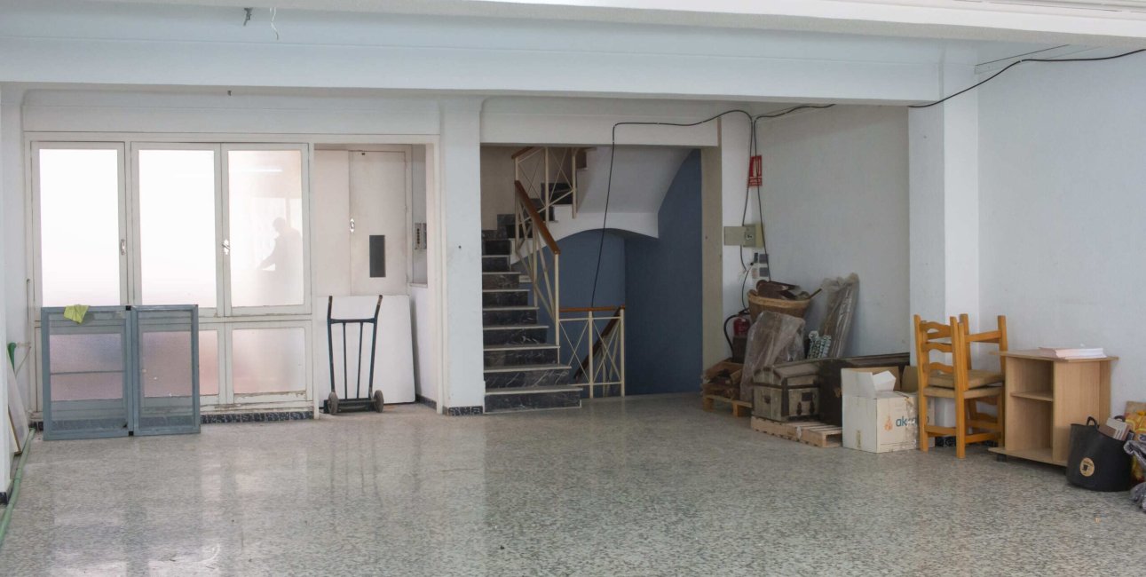Resale - Building (Mixed-Use) -
Torrevieja - Torrevieja - Centre