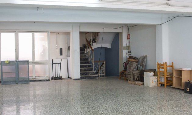 Resale - Building (Mixed-Use) -
Torrevieja - Torrevieja - Centre