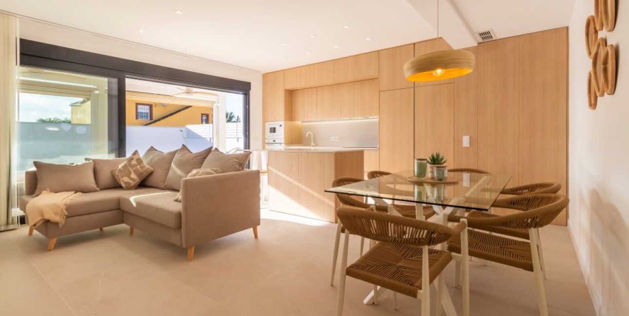 Reventa - Villa -
Torrevieja - El Chaparral