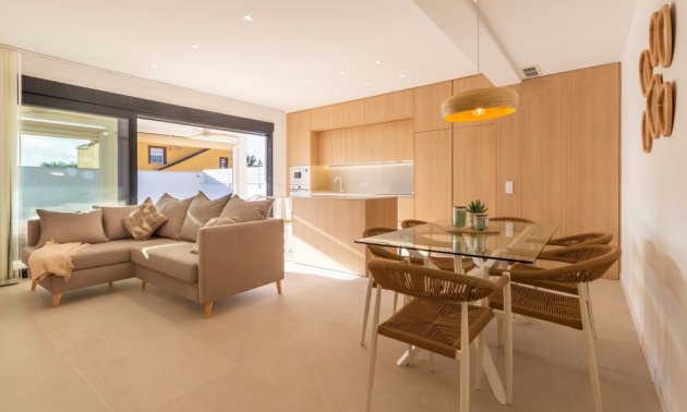 Reventa - Villa -
Torrevieja - El Chaparral
