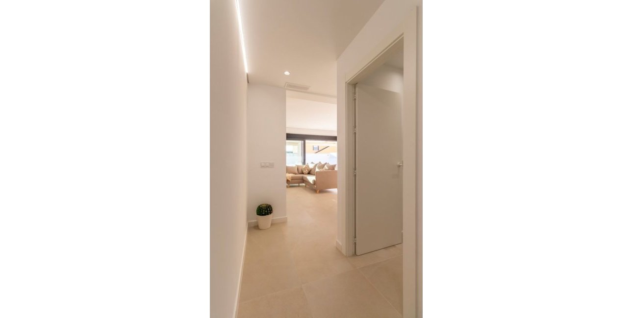 Reventa - Villa -
Torrevieja - El Chaparral