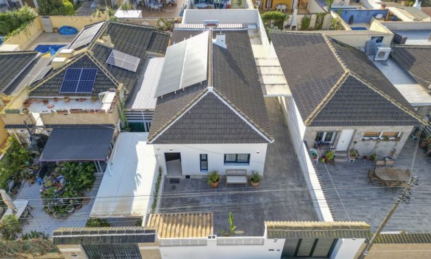 Reventa - Villa -
Torrevieja - El Chaparral