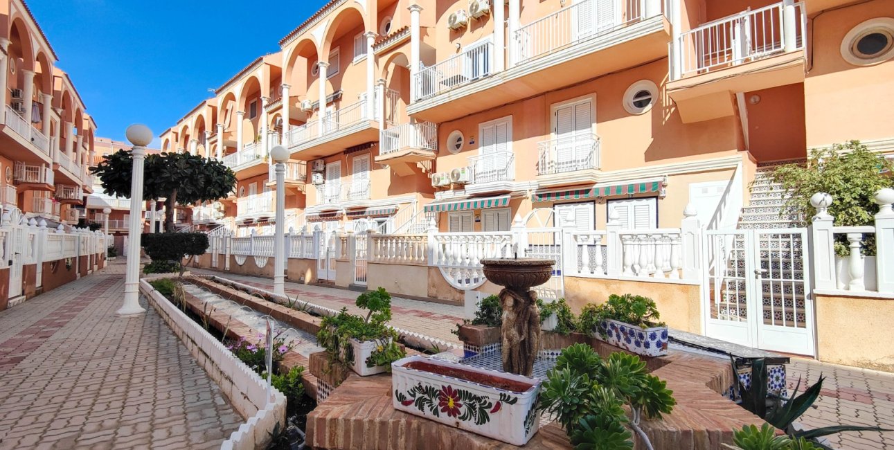 Reventa - Apartamento / piso -
Torrevieja - Torre La Mata