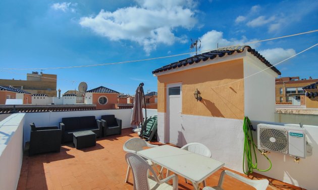 Reventa - Apartamento / piso -
Torrevieja - Torre La Mata