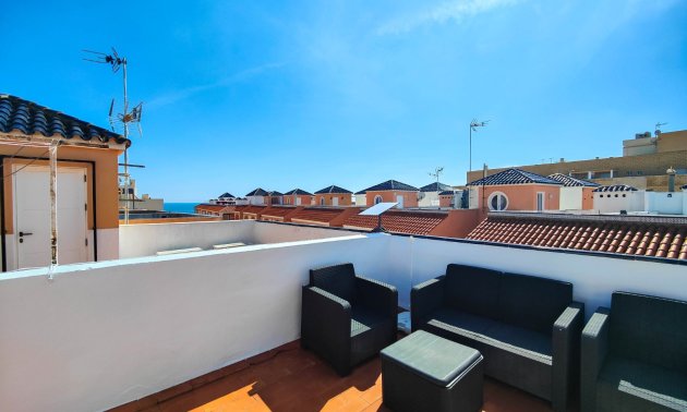Reventa - Apartamento / piso -
Torrevieja - Torre La Mata