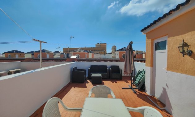 Reventa - Apartamento / piso -
Torrevieja - Torre La Mata