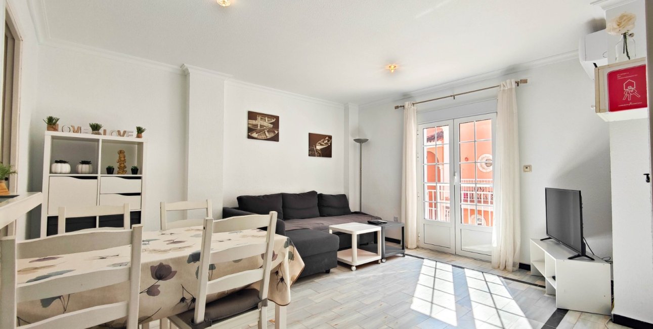 Reventa - Apartamento / piso -
Torrevieja - Torre La Mata