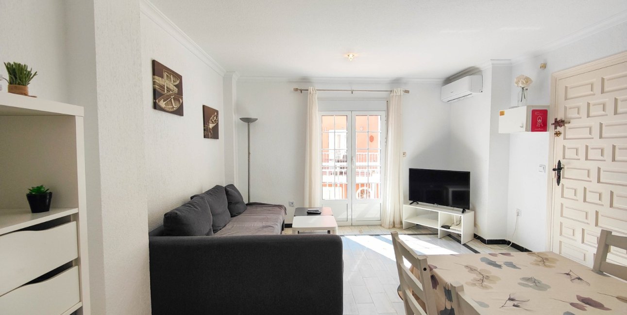 Reventa - Apartamento / piso -
Torrevieja - Torre La Mata