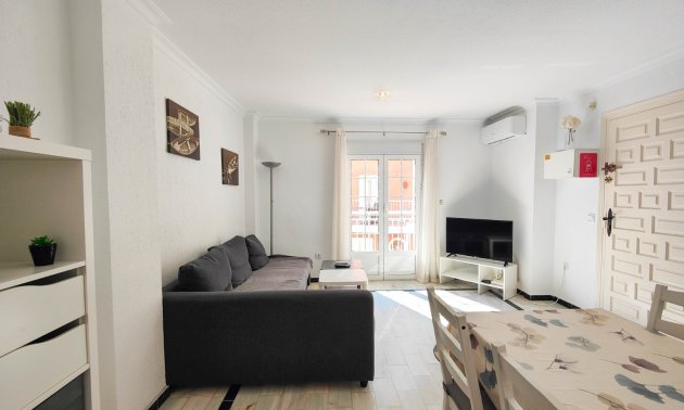 Reventa - Apartamento / piso -
Torrevieja - Torre La Mata